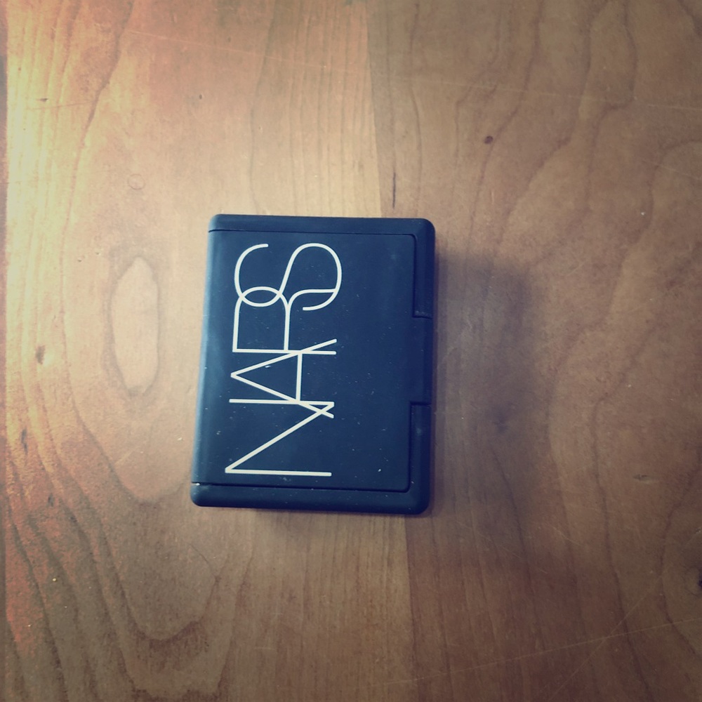 NARS Albatross highlighter